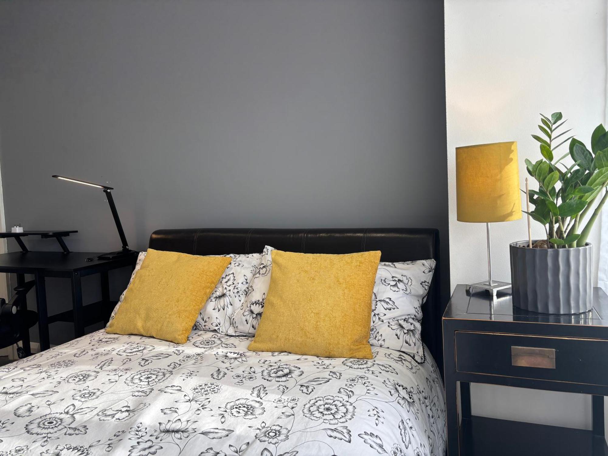 Hotel Entire House Floor Perfect For Couples & Freelancers - Available For Single Too Londyn Zewnętrze zdjęcie